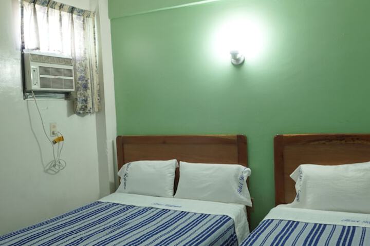 Room 19 of 32