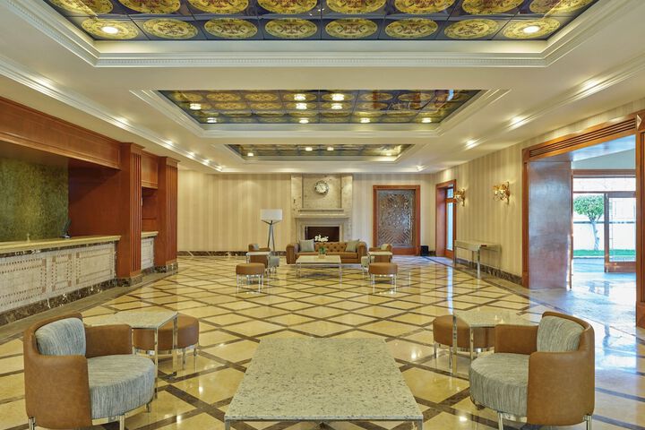 Lobby Entry