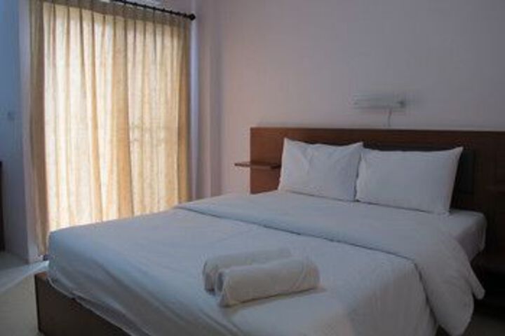 Room 7 of 24