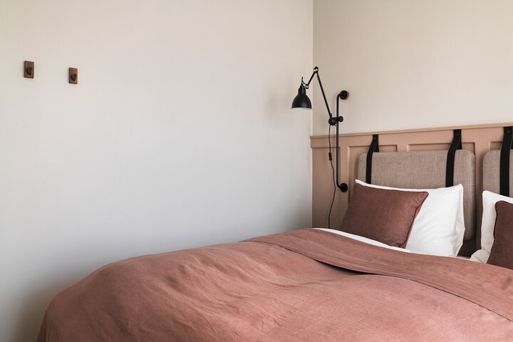 Room 14 of 36