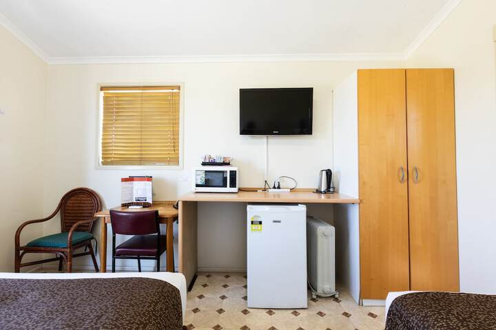 Room 12 of 43