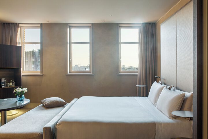Room 39 of 148