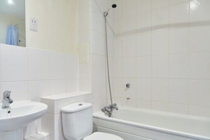 Room 2 of 14