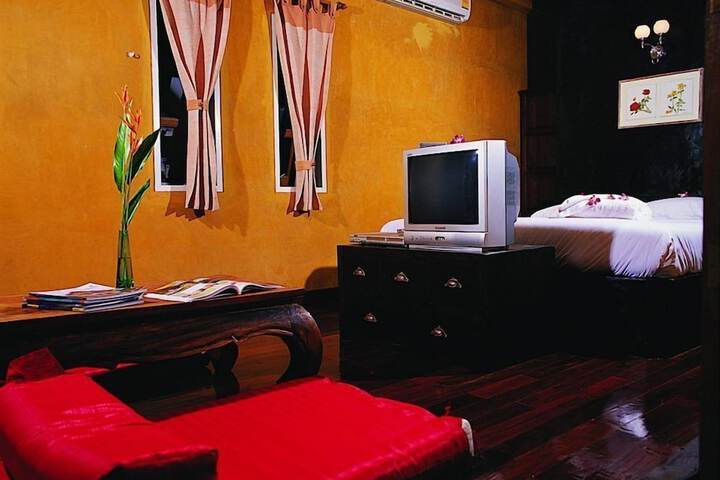 Room 7 of 31
