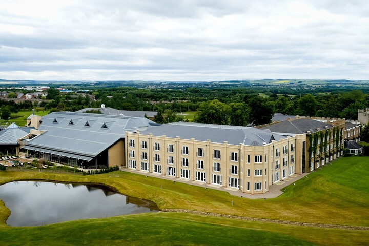 Hotel 135 of 142