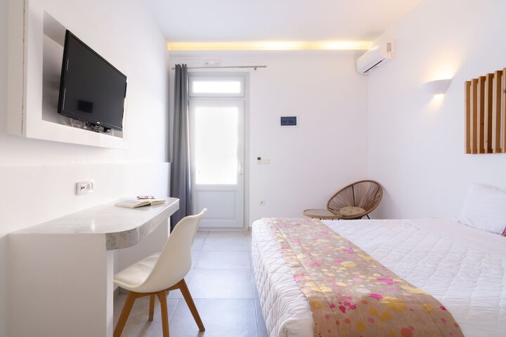 Room 34 of 130