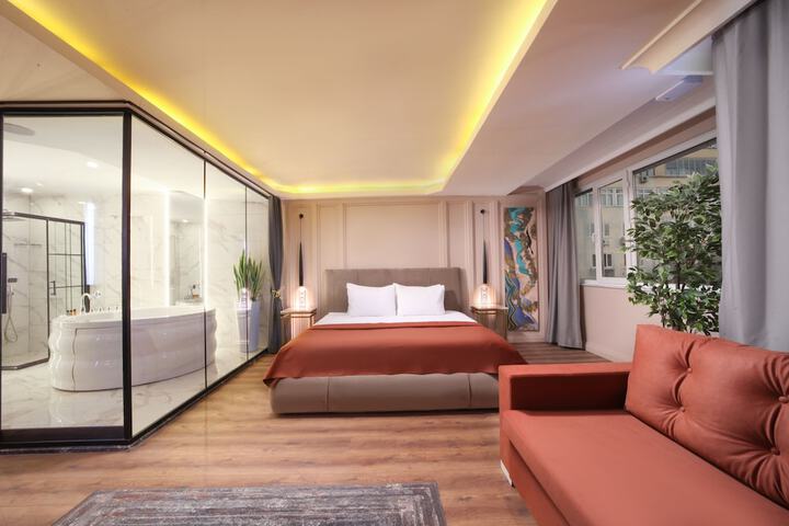 Room 25 of 56