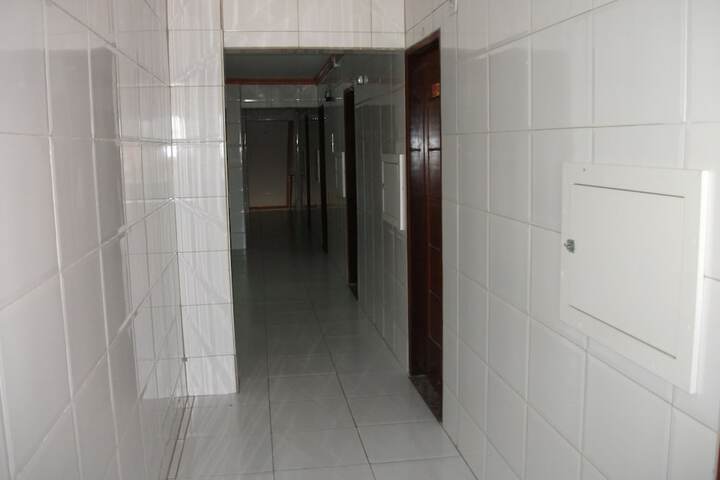 Ballroom/Hall 29 of 34