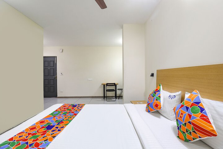 Room 28 of 33