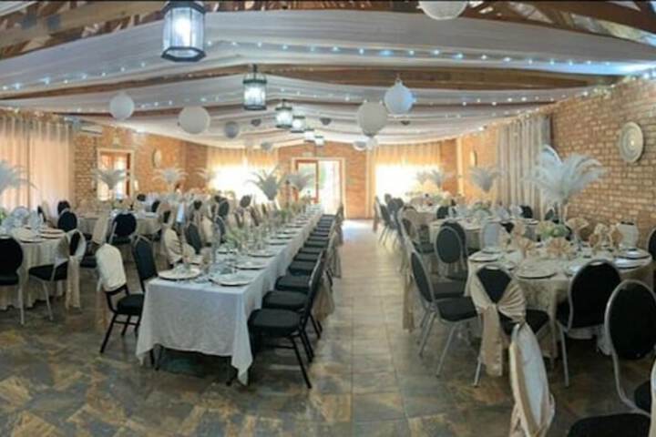 Ballroom/Hall 24 of 36