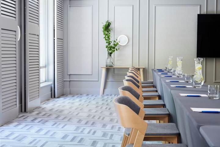 Meeting facility