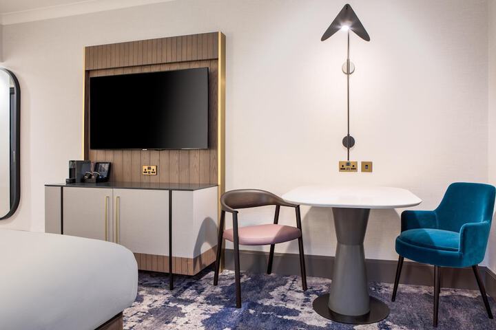Room 60 of 158