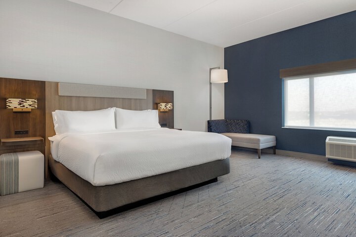 Room 18 of 67