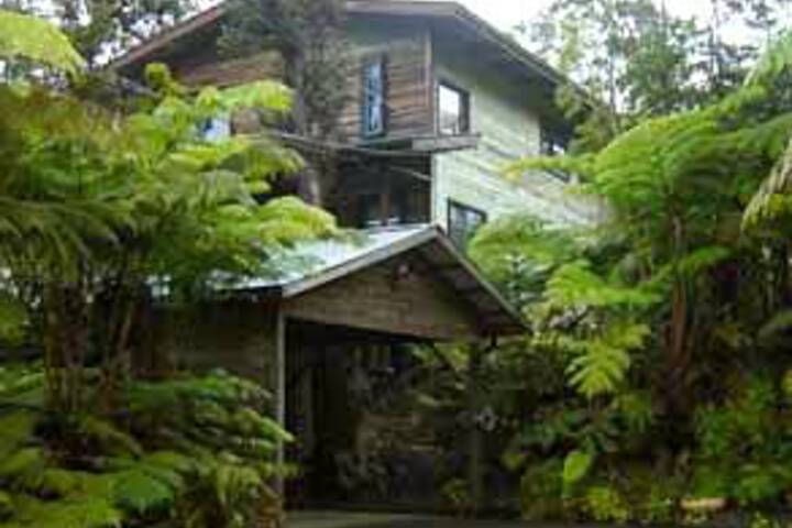 Photo of Tara Firma Inn Volcano