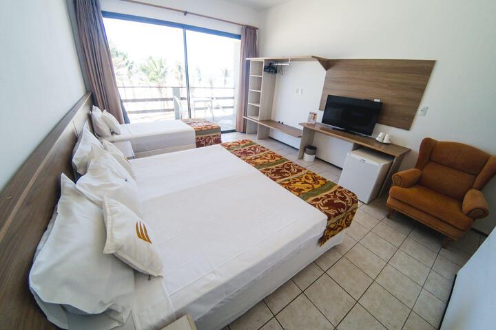 Room 14 of 48