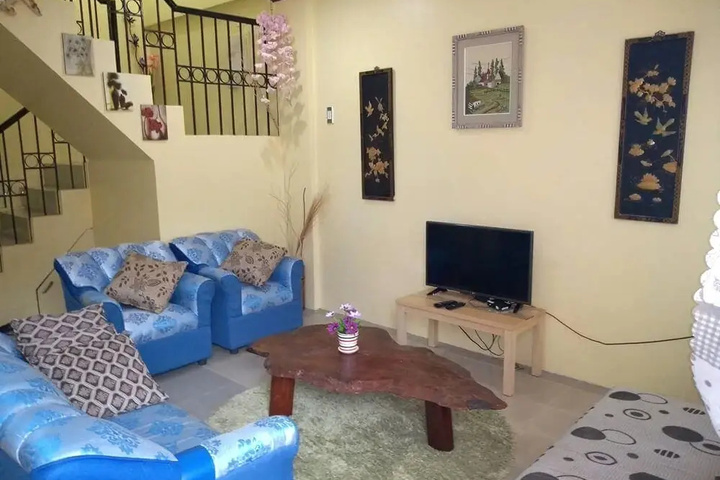 Alaminos Backpackers & Travelers nest