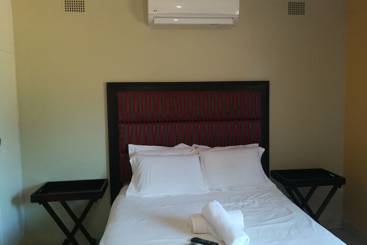 Room 50 of 108