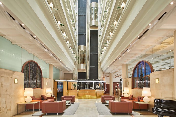 Hotel Interior 11 of 97
