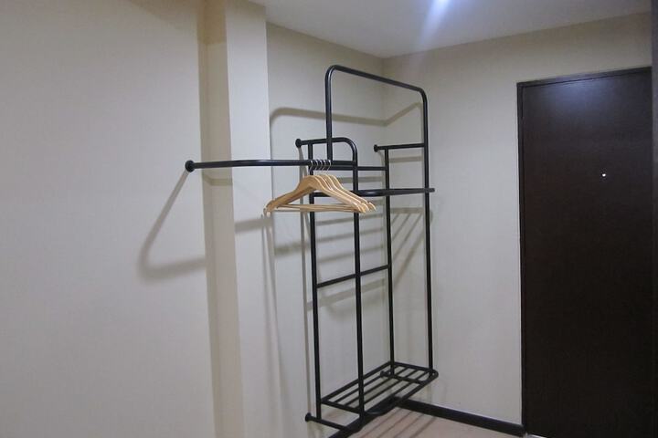Room 12 of 33