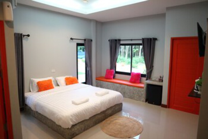 Room 21 of 35