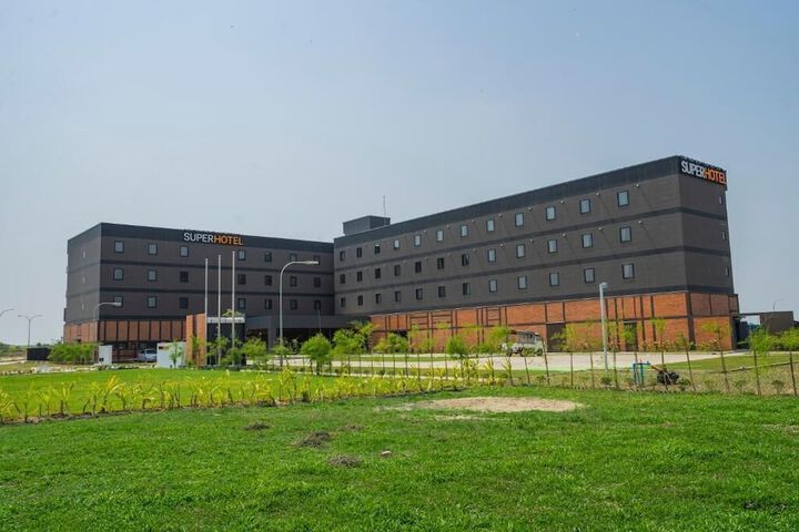 Hotel 55 of 56