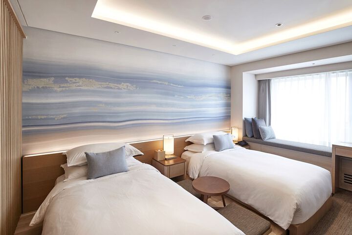 Room 27 of 101