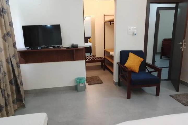 Room 3 of 6