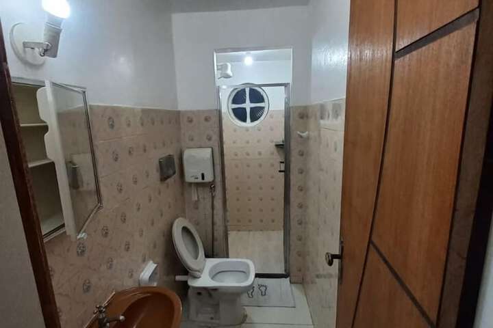 Room 28 of 31