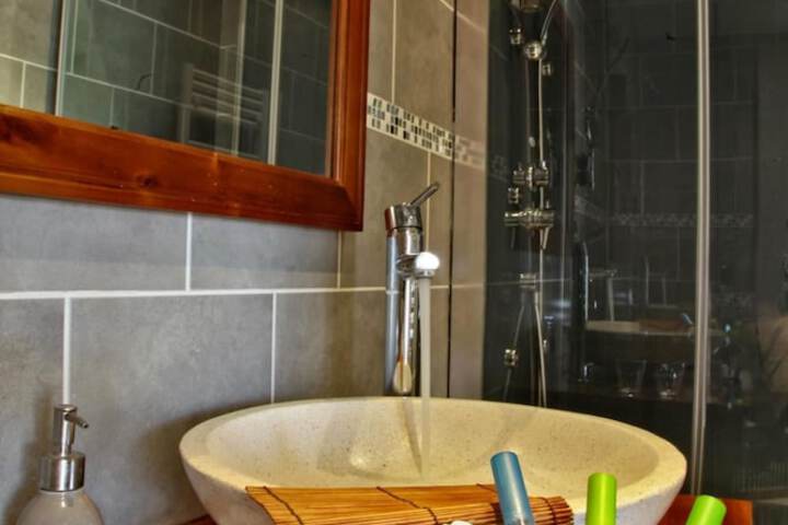 Bath Photo