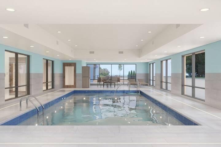 Pool 34 of 87