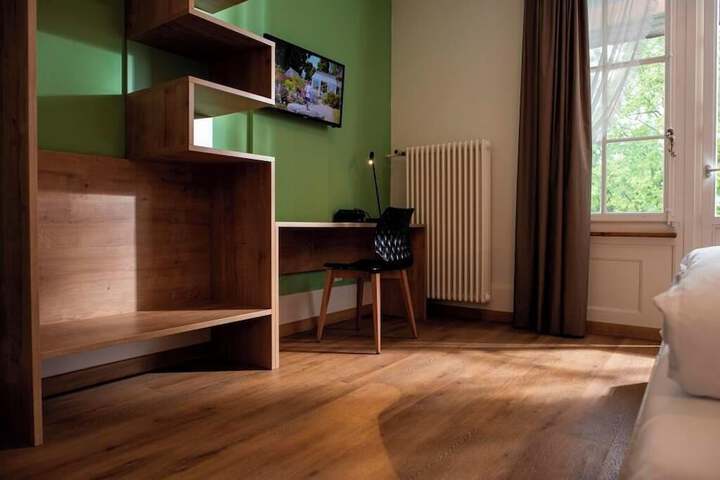 Room 15 of 67