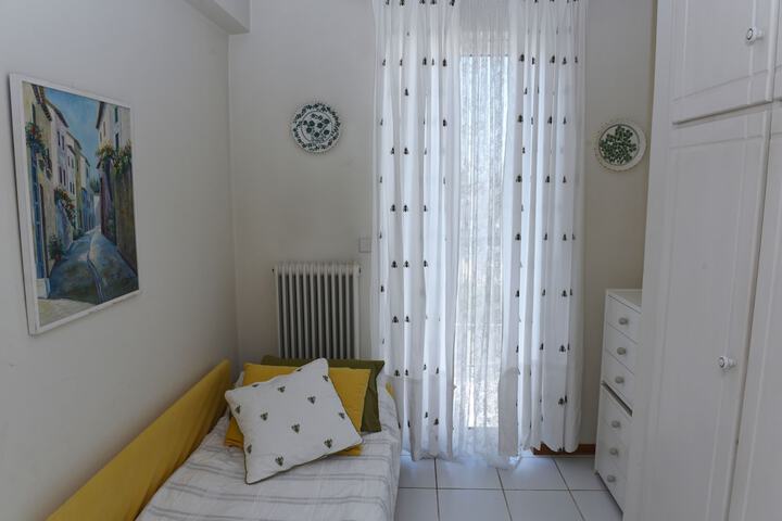 Room 13 of 60
