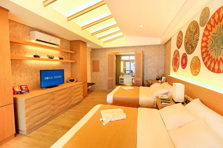 Room 14 of 68