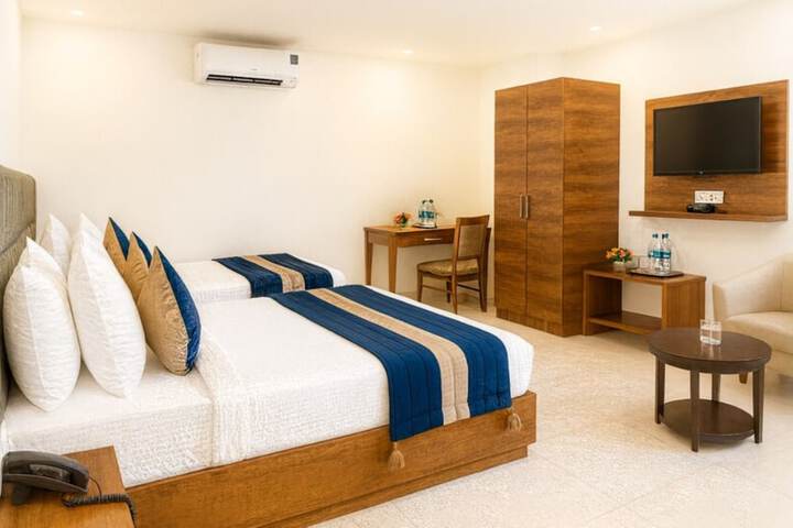 Room 15 of 21