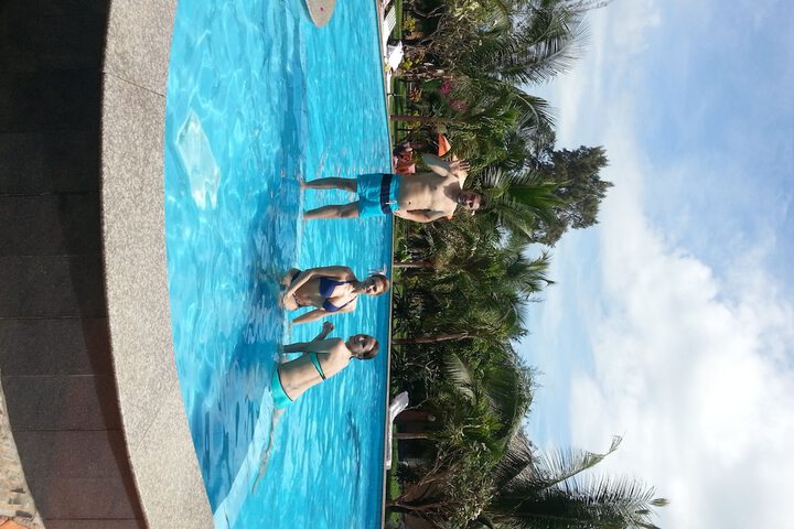 Pool 40 of 70