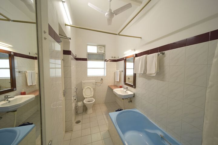 Room 44 of 78