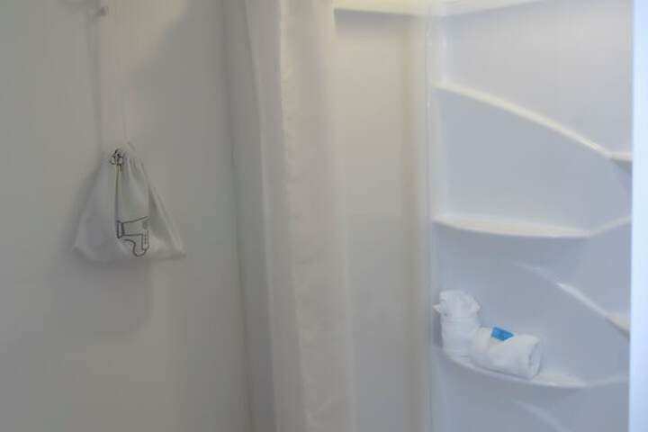 Room 20 of 27