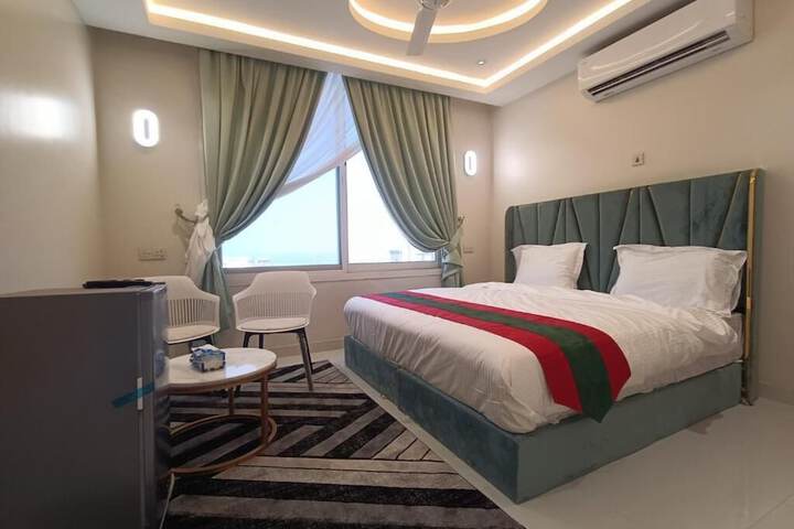 Room 11 of 20