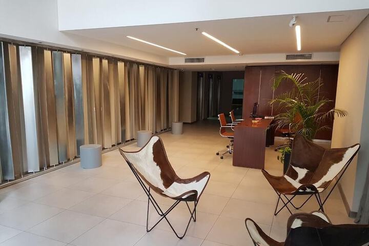 Olmos Suites