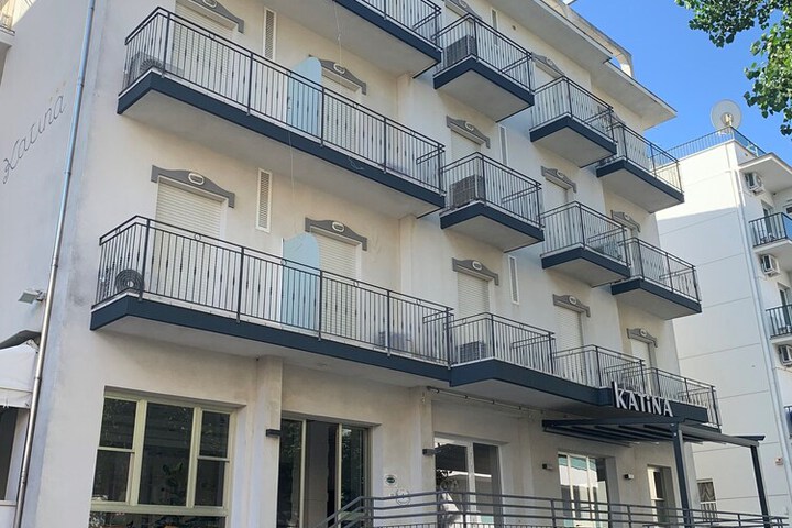Hotel 27 of 27