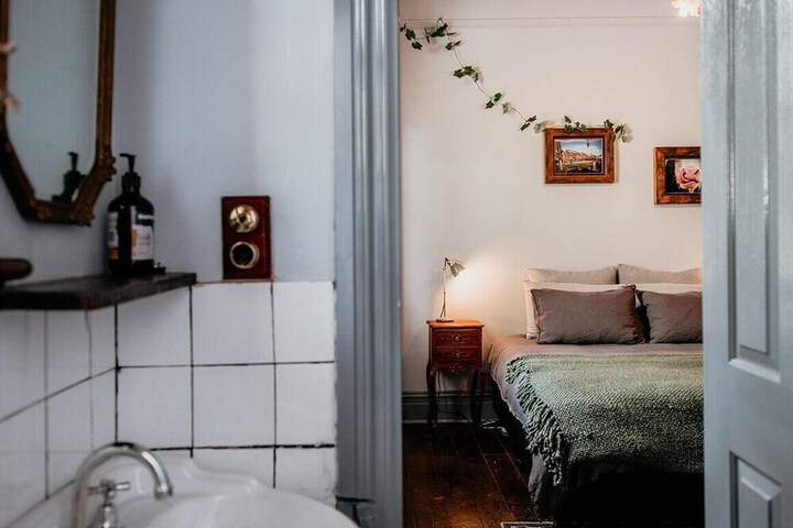 Room 19 of 47