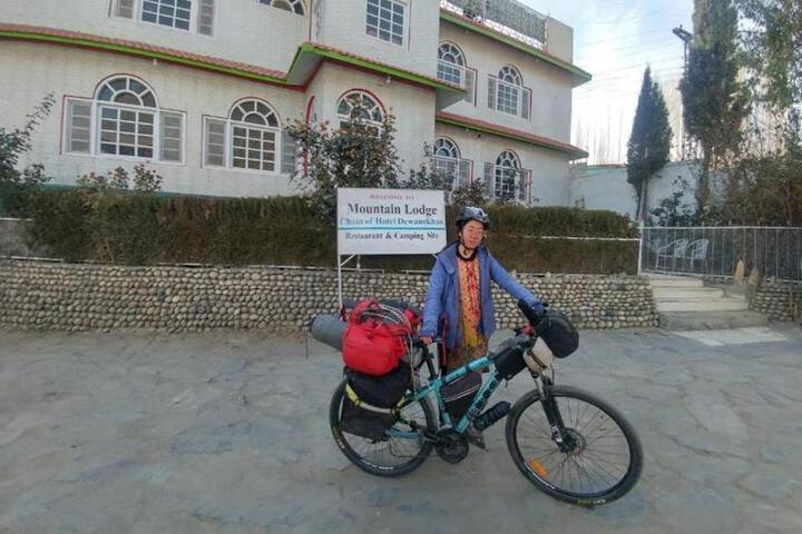 Hotel Deewan-E-Aziz Internationa