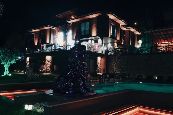 Hotel 65 of 67