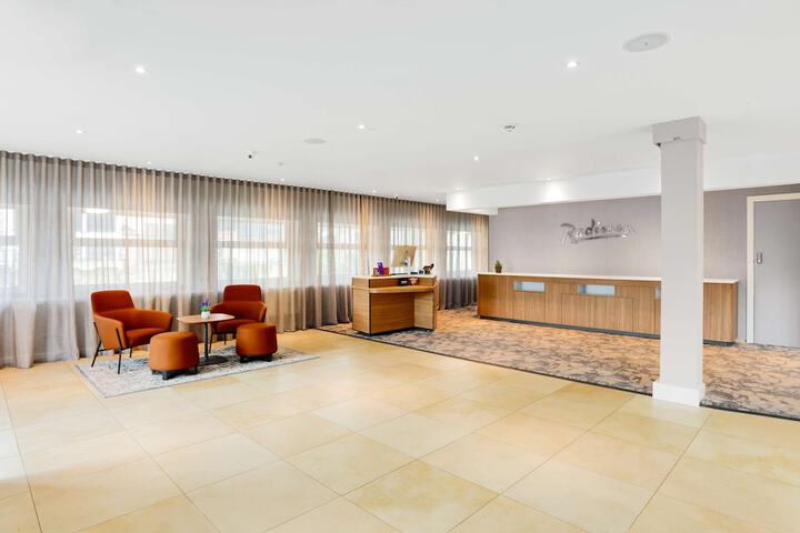Hotel Interior 77 of 137