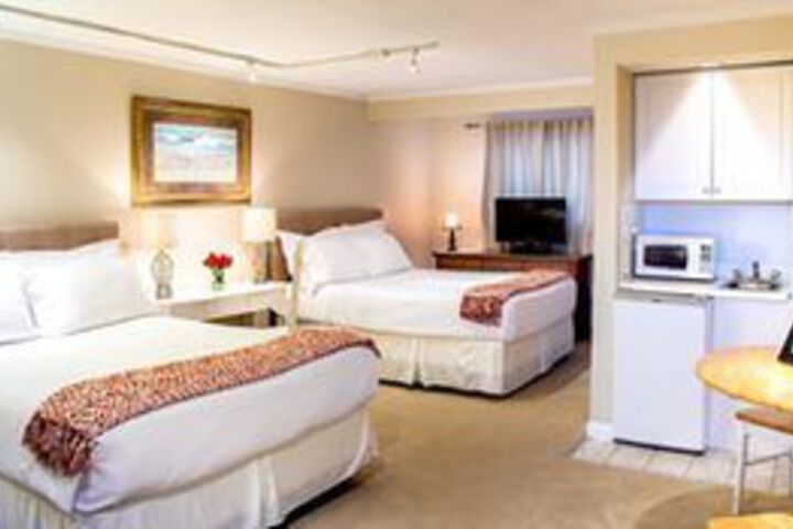 Room 74 of 111