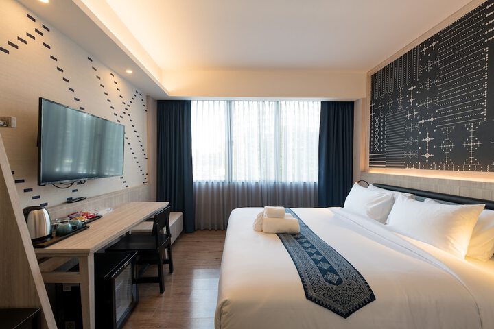 Room 13 of 69
