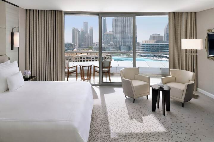 Room 40 of 103