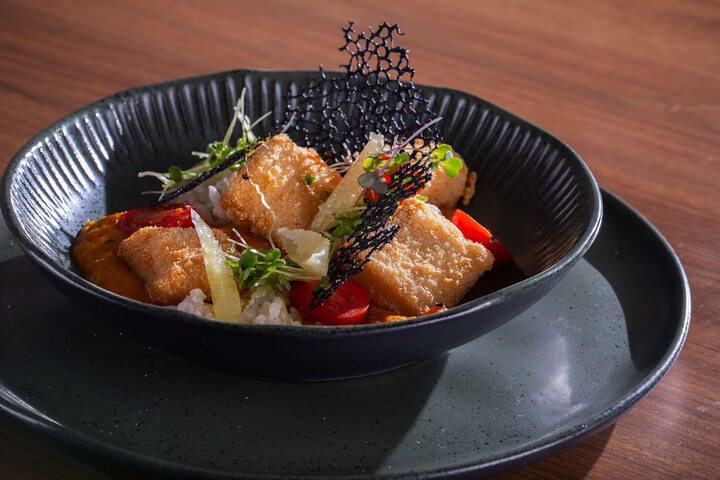 Dining 84 of 130