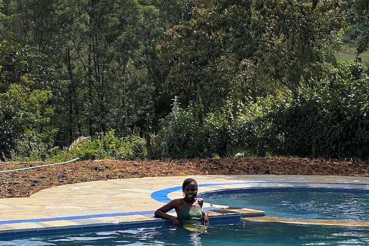Pool 11 of 15