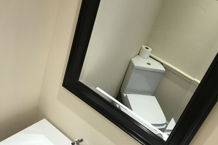 Room 50 of 61